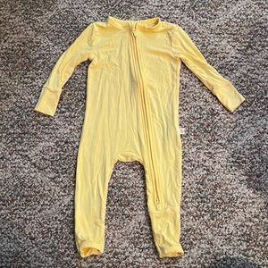 PARZ By Posh Peanut Convertible Zip up Footie